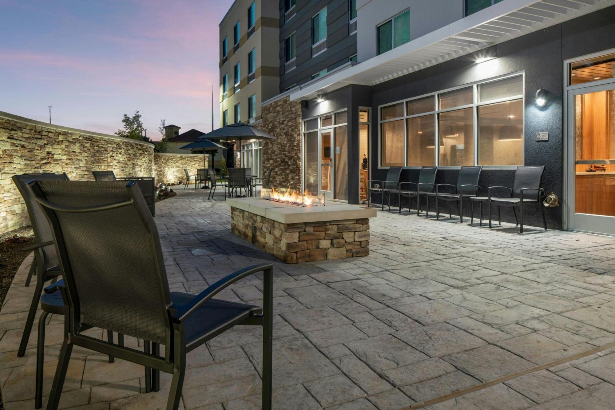 Fairfield By Marriott Inn & Suites Dallas Dfw Airport North, Irving Exteriör bild
